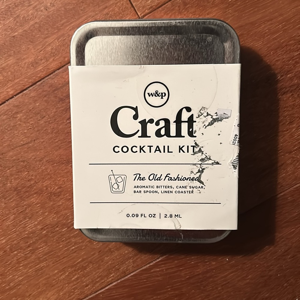 W&P The Old Fashioned Carry on Craft Cocktail Kit New with Tags in Metal Box